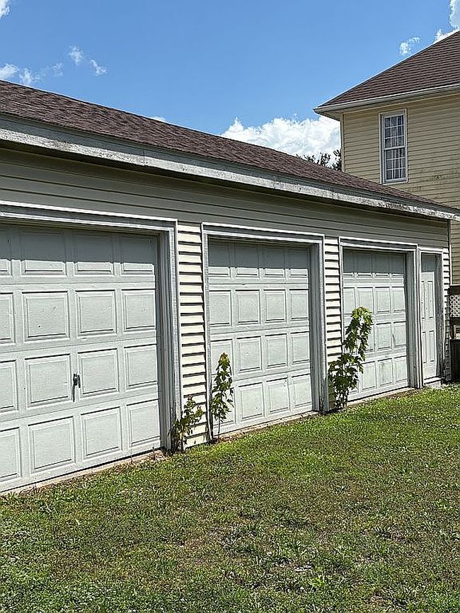 Photo of 324 W Jefferson St, Macomb, IL