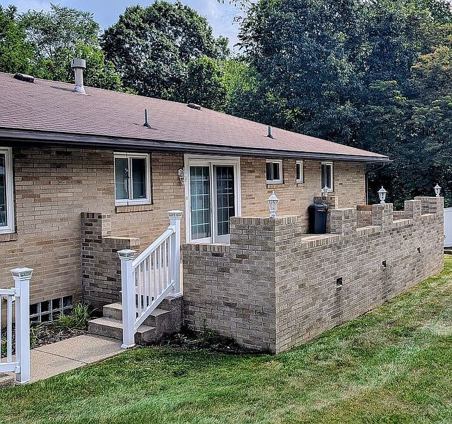 Photo of 186 Kathleen Way, Weirton, WV