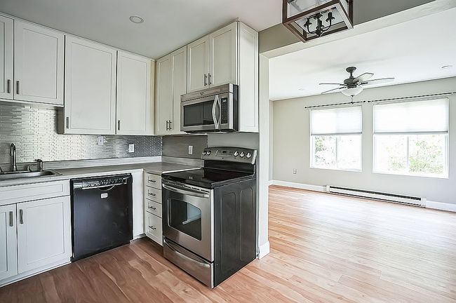 Photo of 18 Ocean St Apt 143, South Portland, ME