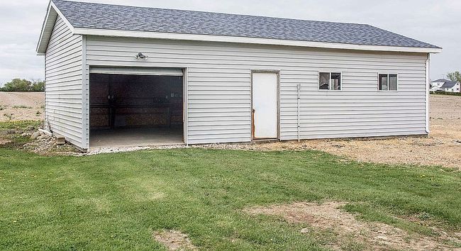 Image of 1204 N Hinman Rd