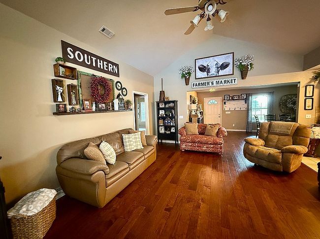 Photo of 10623 N Garland Mckee Rd #257, Prairie Grove, AR