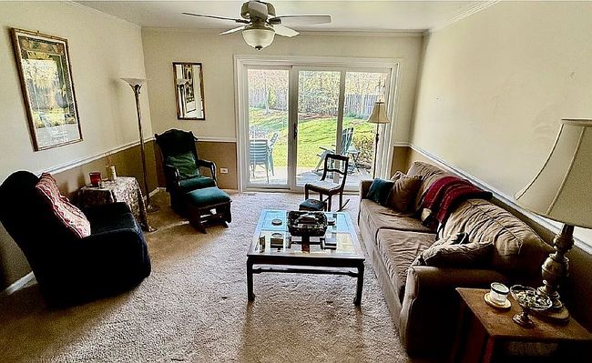 Photo of 519 Banyon Ln Apt A
