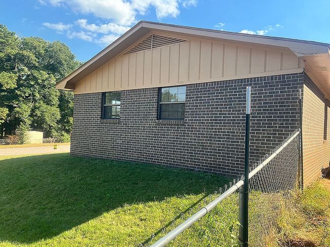 Image of 276 Crystal Dr