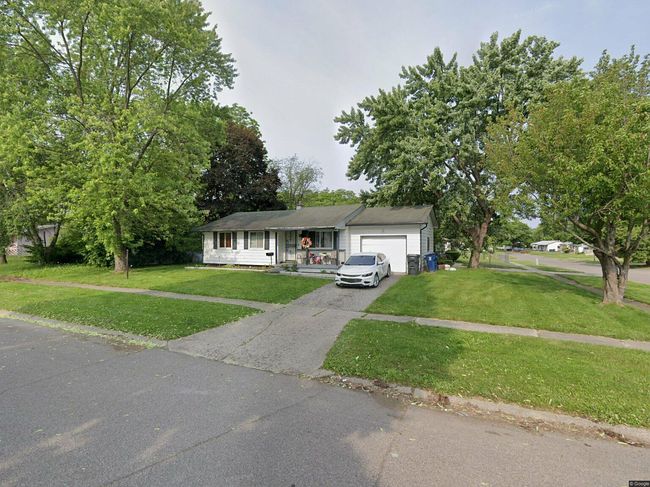 Photo of 6513 Karen Dr, Flint, MI