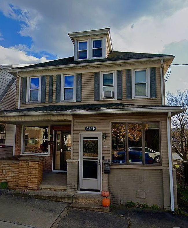 Photo of 1247 Chestnut St