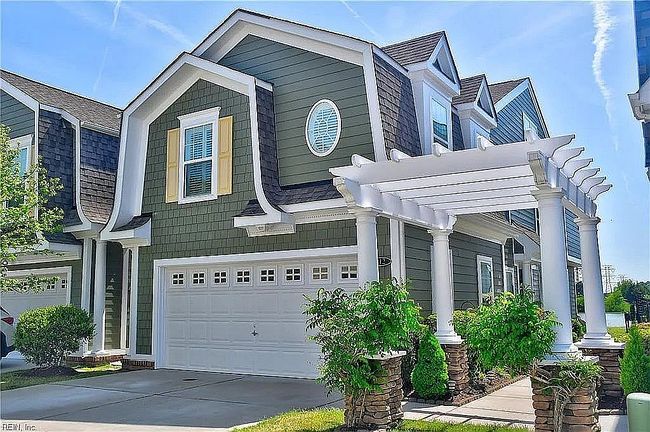 Photo of 212 Stowe Dr, Suffolk, VA