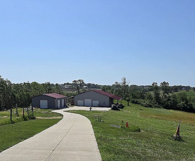 Photo of 22531 Hunt Ave, Council Bluffs, IA