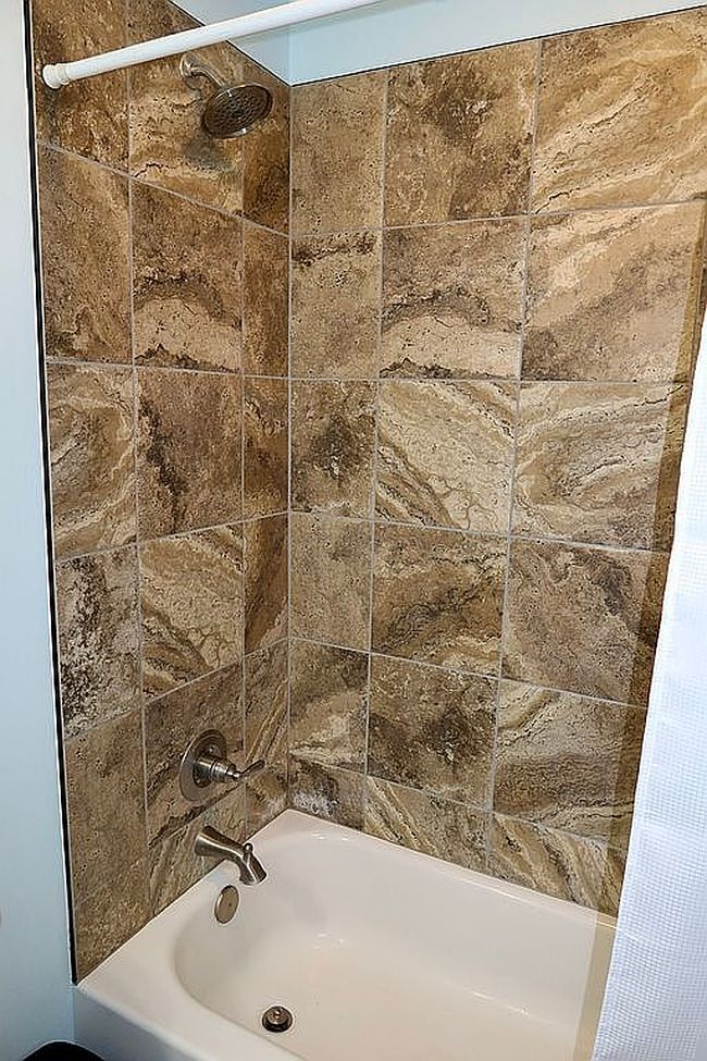 Image of 15695 Landview Ln