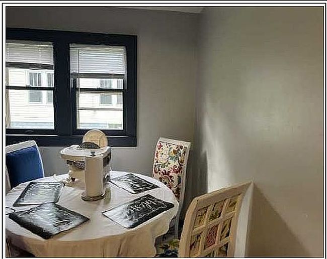Image of 11 E Cass St