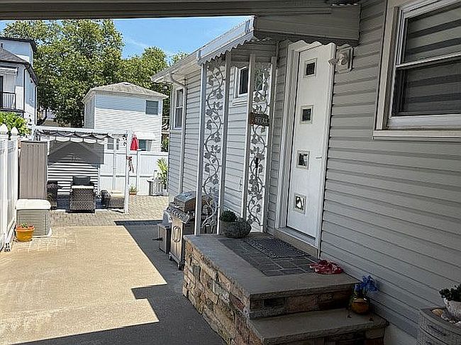Photo of 169 Atlantic Ave, Staten Island, NY