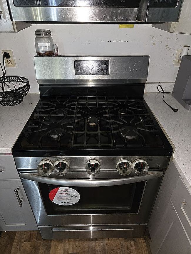 Additional photo 3 of property located at 1543 Holbrook St