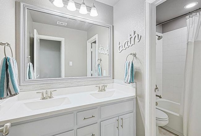 Photo of 1525 8th St, Argyle, TX