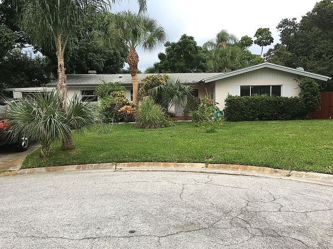 Image of 920 Spruce Dr