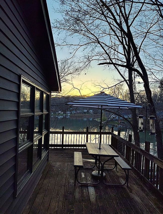 Image of 5225 Yellow Finch Way