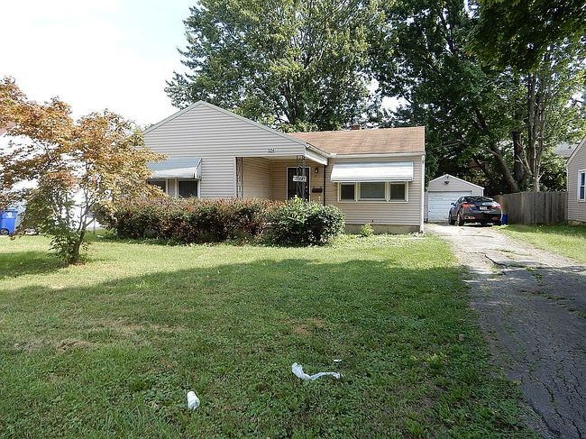 Photo of 324 S James Rd