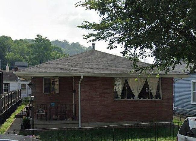 Photo of 424 East St