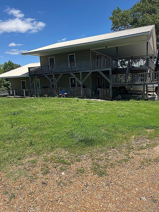 Image of 938 Martin Rd