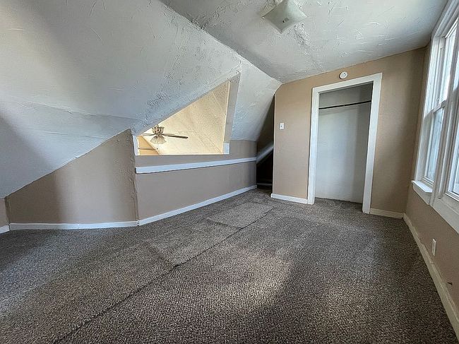 Image of 1114 Oakley St
