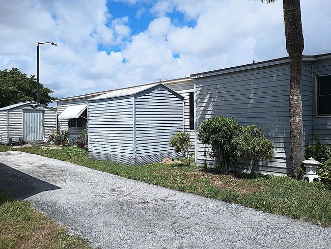Photo of 6355 Chub Cay Ave, Lantana, FL