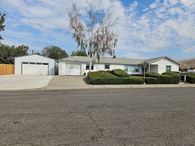 Photo of 720 Brock Ct