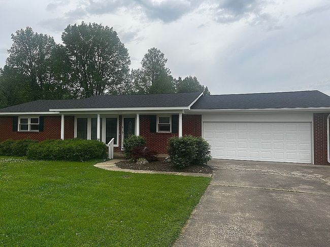 Photo of 1216 W Grant St, Dexter, MO