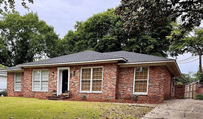 Image of 834 Cooper Ave