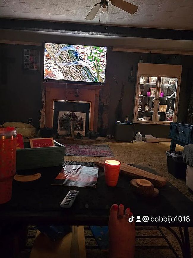 Image of 2582 E Valley Rd