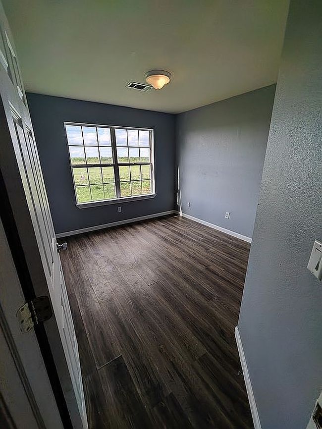 Additional photo 2 of property located at 51079 Moccasin Trail Rd