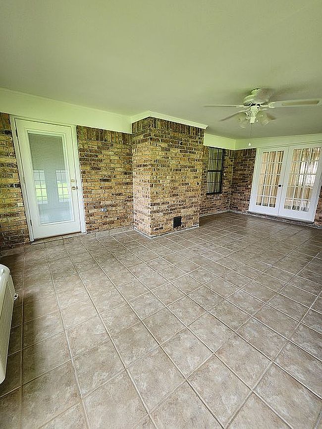 Image of 4415 Parkridge Dr