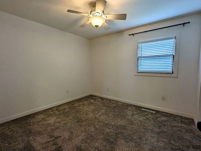 Photo of 310 E Jefferson St, Winterset, IA