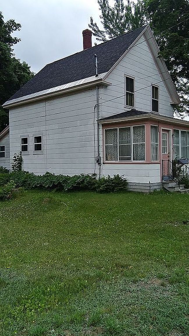 Image of 4 Crescent St