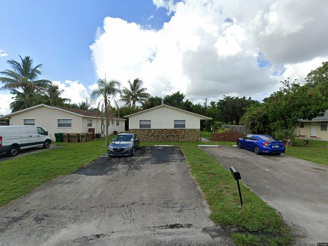 Photo of 7870 Nw 30th St