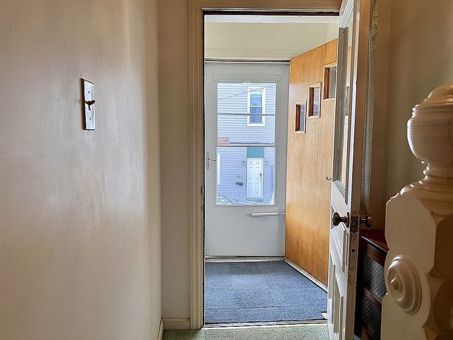 Additional photo 1 of property located at 1218 Penn St