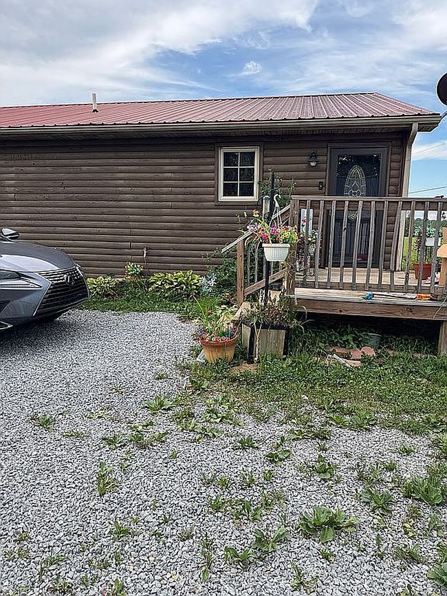 Photo of 1233 Maple Rd, Campbellsville, KY