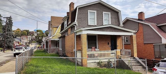 Preview of property located at 27 Estella Ave