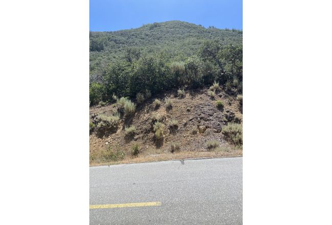 Photo of 325-061-03 Tract 3427, Block, Lot 7