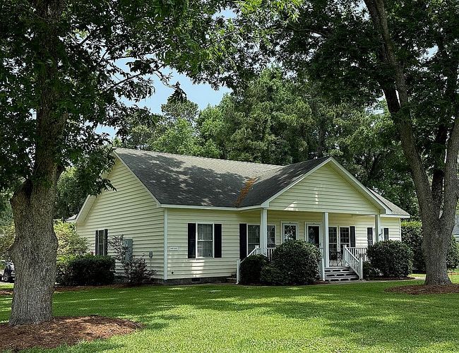 Photo of 6879A Pecan Ln, Manns Harbor, NC