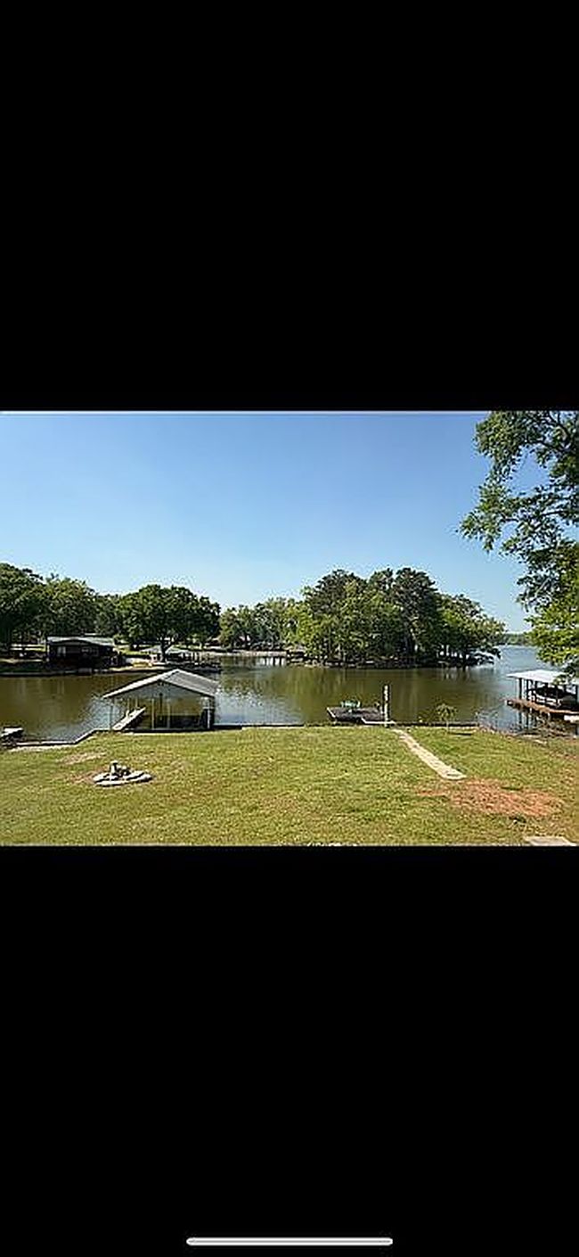 Photo of 19081 River Dr, Shelby, AL