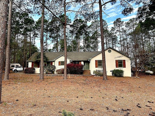 Photo of 410 Stoneyfield Dr, Southern Pines, NC
