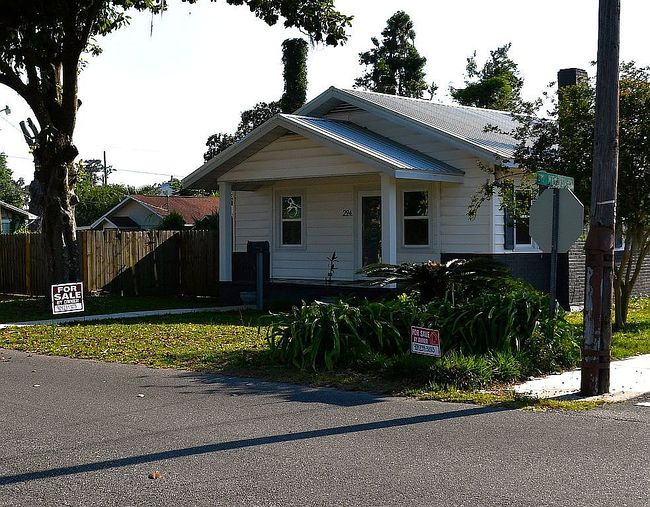 Image of 310 Sw Columbia Ave