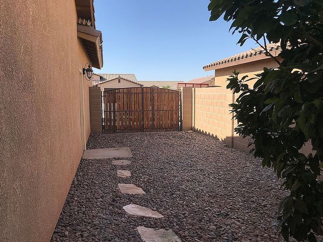 Image of 3855 W 37th St