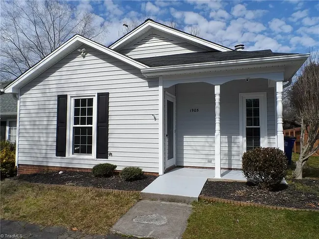 Preview of property located at 1905 Alyssum Pl