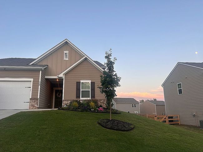 Photo of 110 Parkerton St, Villa Rica, GA