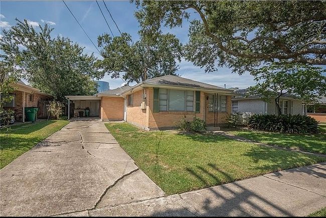 Preview of property located at 456 Beverly Garden Dr