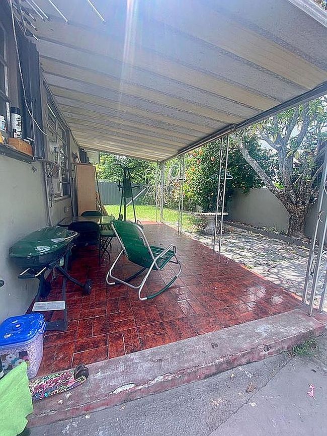 Image of 1166 W 24th St