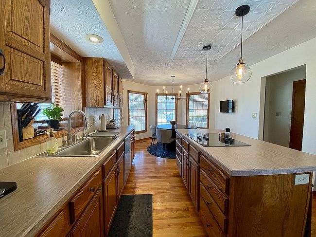 Additional photo 2 of property located at 1201 S 5th Ave