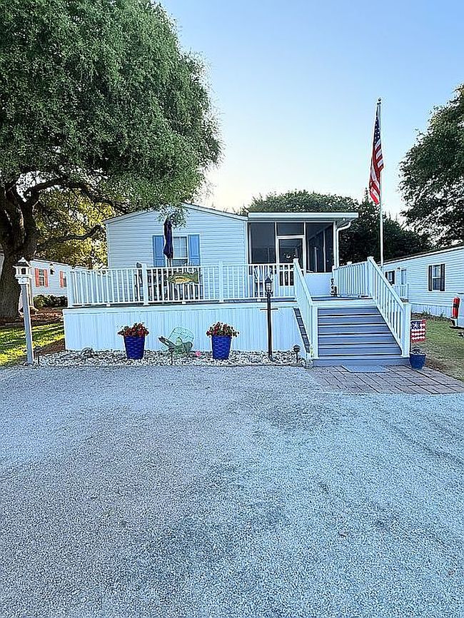 Photo of 910 Cedar Point Blvd Lot 31