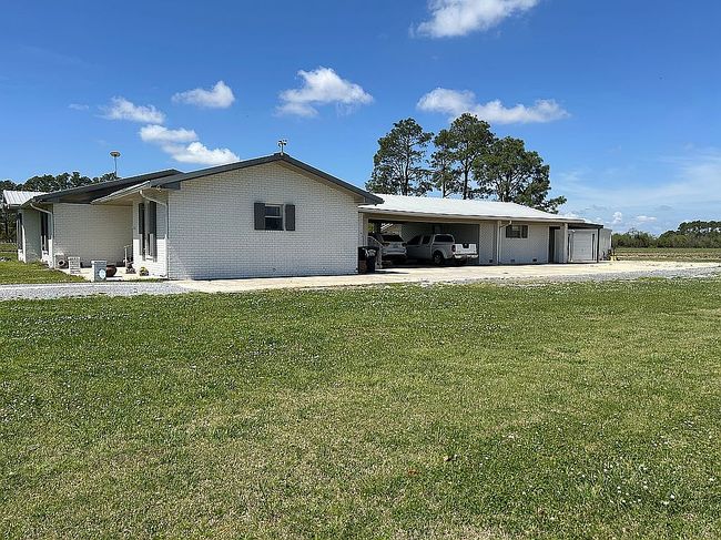 Image of 21228 Veterans Memorial Dr