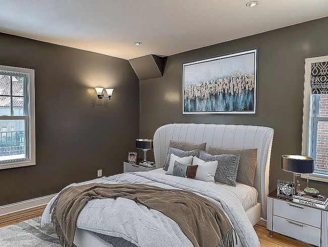 Photo of 7212 Harrow St, Forest Hills, NY