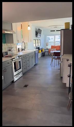 Preview of property located at 663 Playhouse Rd